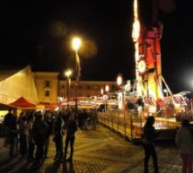 Primarul Klaus Iohannis porneşte azi iluminatul festiv în Piaţa Mare din Sibiu