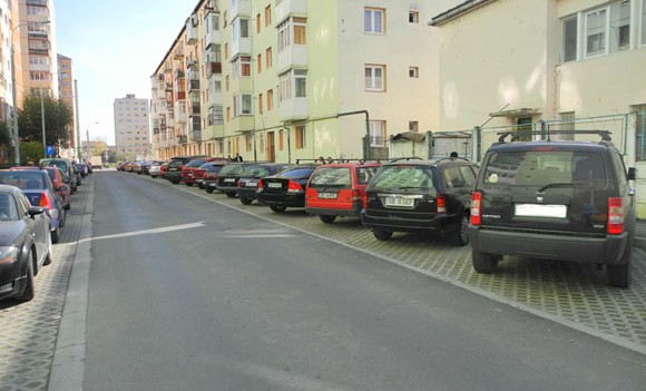 Sibiu: Se lucrează pe străzi în aproape toate cartierele oraşului