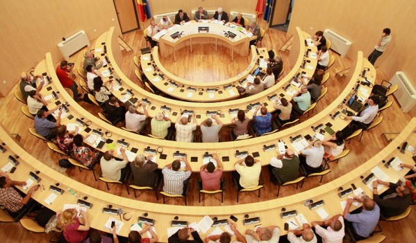 Conducerea Consiliului Județean Sibiu se întâlnește cu directorii instituțiilor subordonate