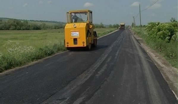 Consiliul Județean Sibiu a redat primăriilor 19 drumuri reparate, în lungime de 85 km