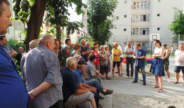 Mediaș: Întâlnire cu cetățenii din cartierul După Zid