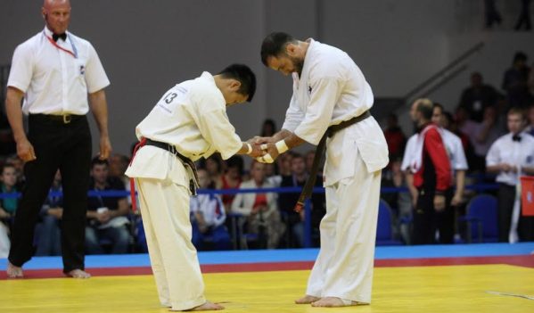 Sibiu: Spectatorii pot cumpăra bilete pentru Campionatul Mondial de Karate de la Sala Transilvania