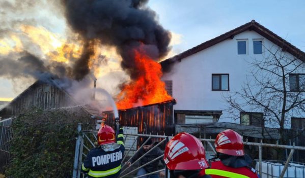 Incendiu în Șelimbăr