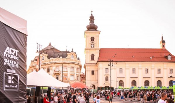 Cel mai longeviv festival rock din România, ARTmania, revine în Piața Mare din Sibiu